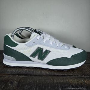 New Balance Sneakers in Green and White
